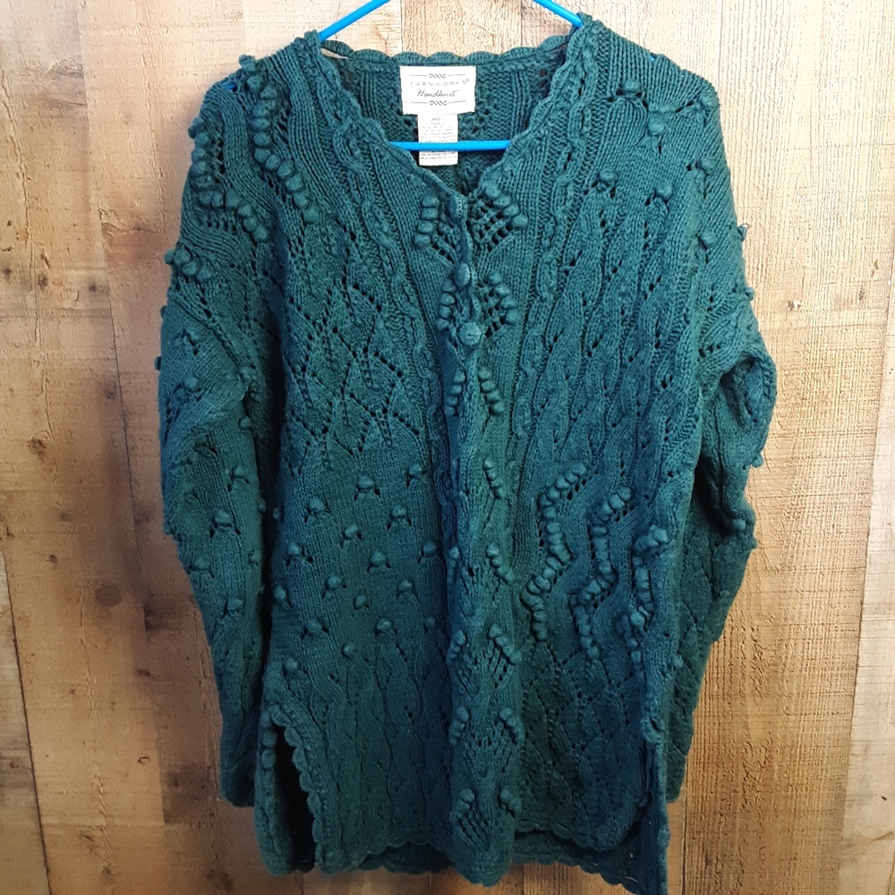 Vtg YARN WORKS oversized sweater pull over women’s size S Knit SWEATER Handknit